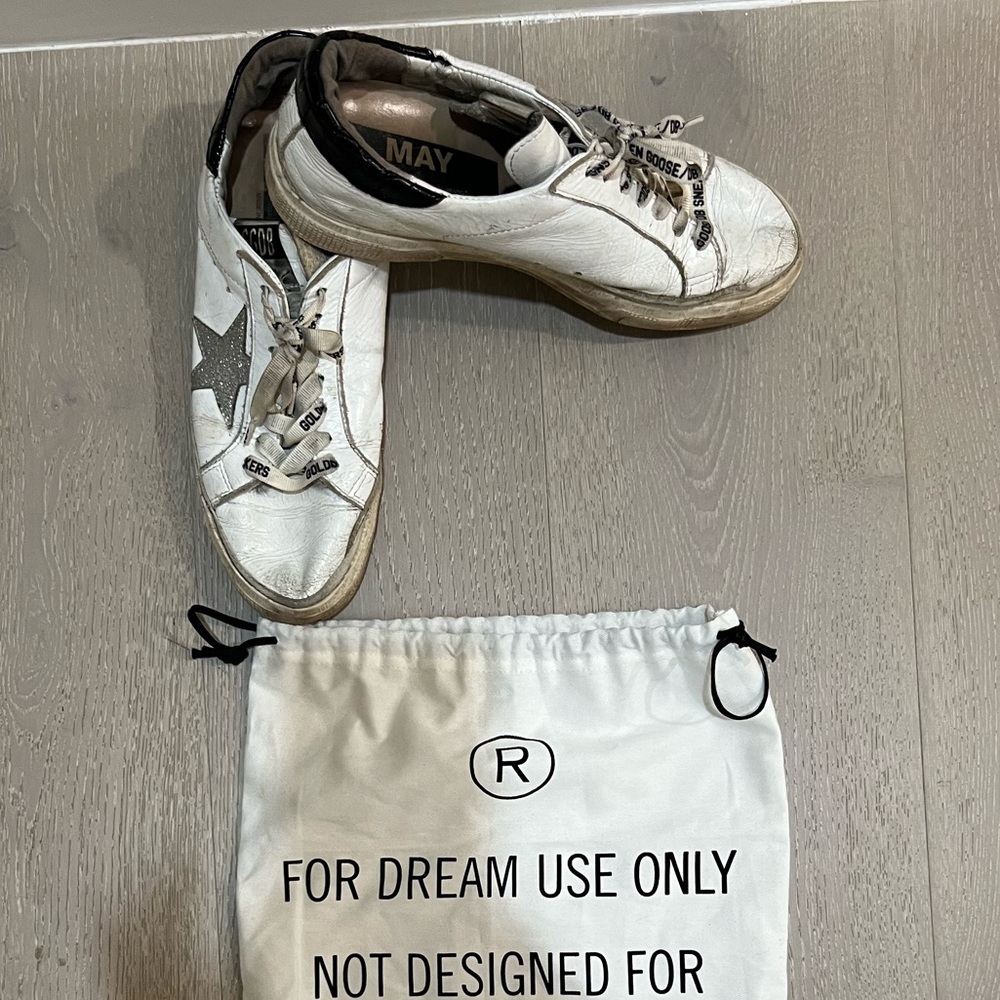 Golden Goose Sneakers
